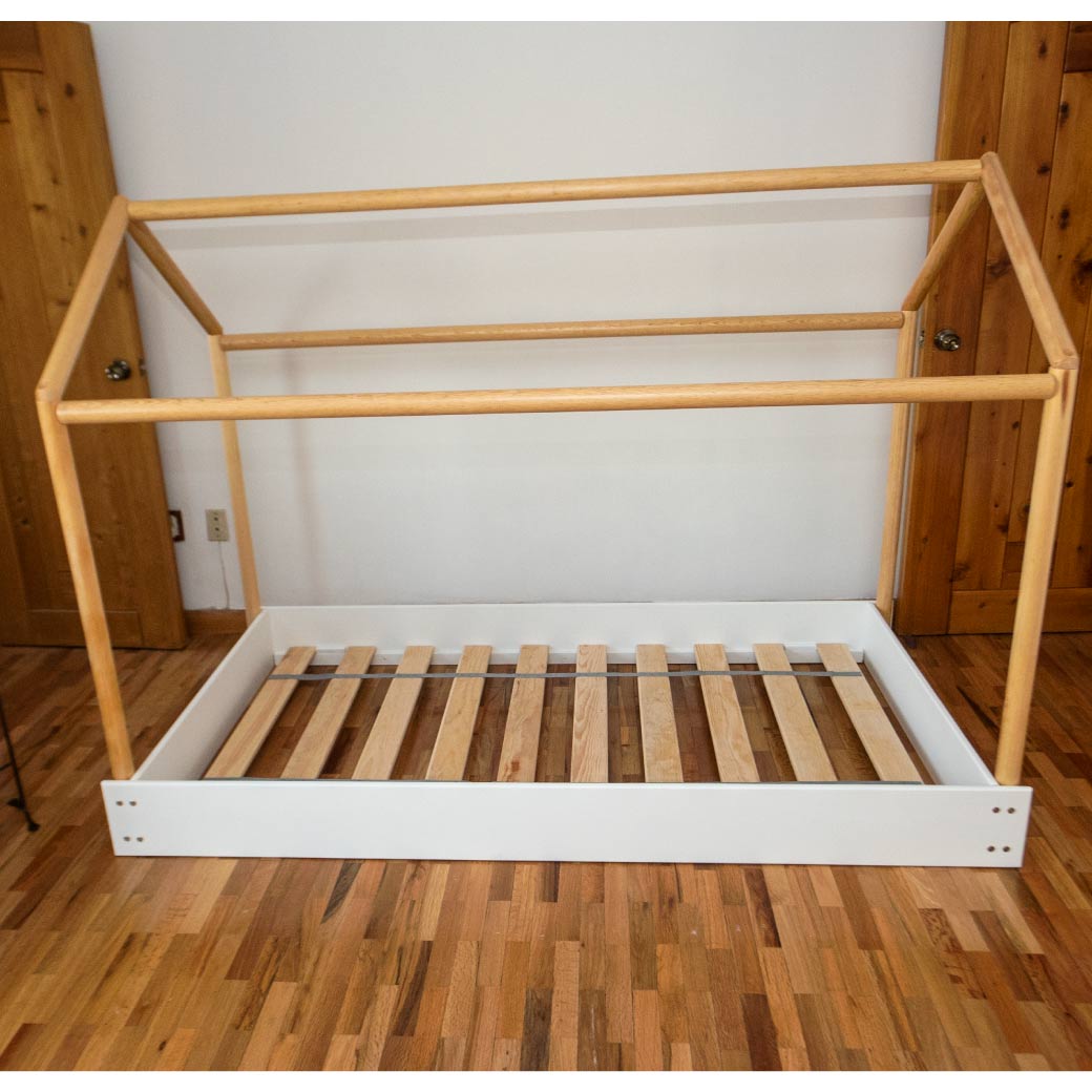 Cama Casa Tubular (barnizada)