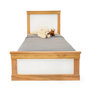 cama para niña de madera